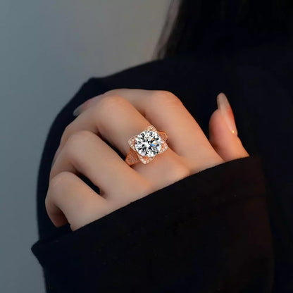 Celestial Halo Grande Solitaire 5CT