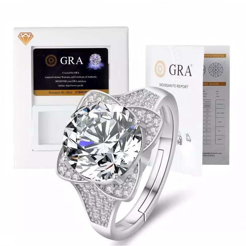 Celestial Halo Grande Solitaire 5CT