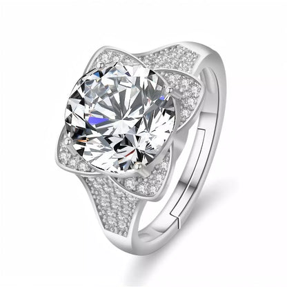 Celestial Halo Grande Solitaire 5CT