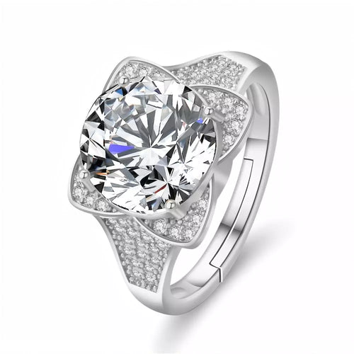 Celestial Halo Grande Solitaire 5CT
