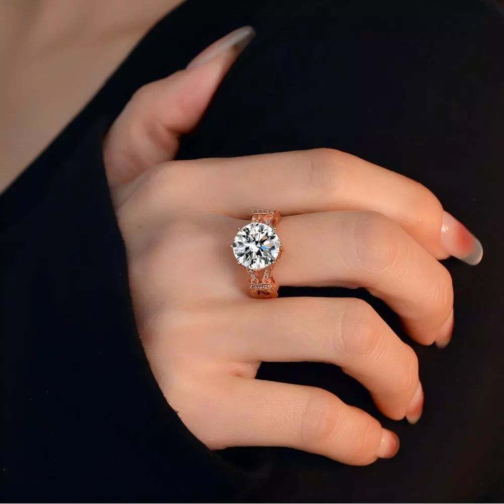 Opulent Shine Royal 5CT Ring