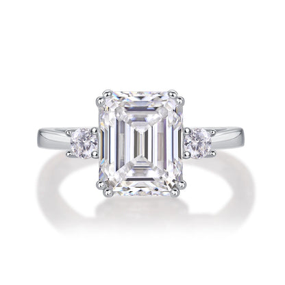 Moissanite Keepsake Ring – Eternal Sparkle, Timeless Love