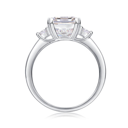 Moissanite Keepsake Ring – Eternal Sparkle, Timeless Love