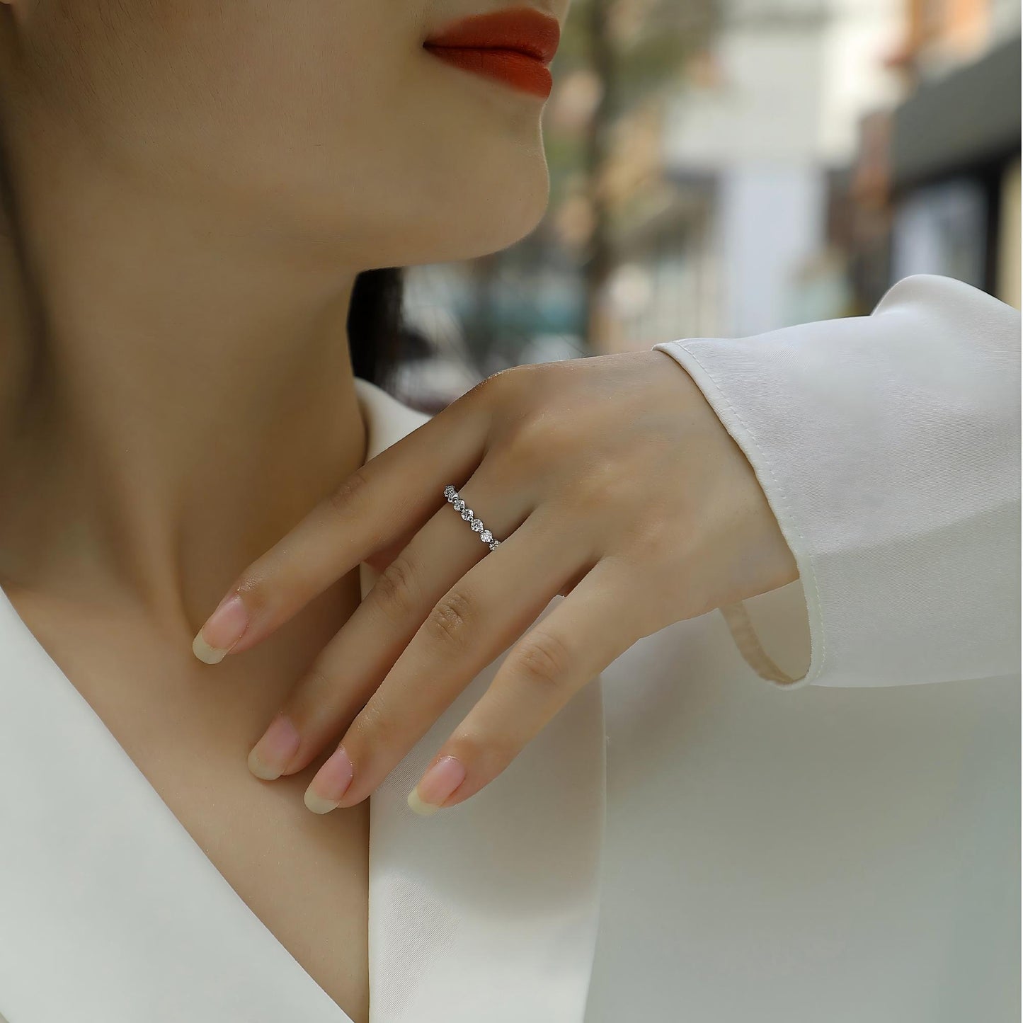 Freeze the Moment | Moissanite Diamond Ring – Radiant Brilliance, Timeless Elegance