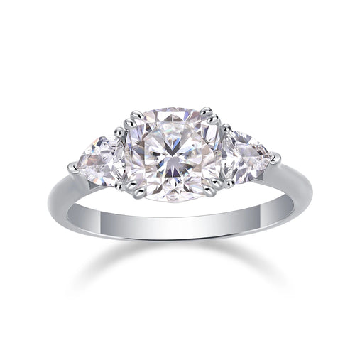 Guardian's Promise Moissanite Ring – Timeless Elegance & Radiant Brilliance