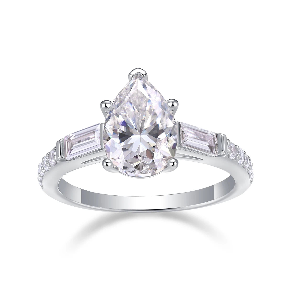 Moonlight Moissanite Ring – Modern Teardrop Elegance, Dazzling Streamline Design