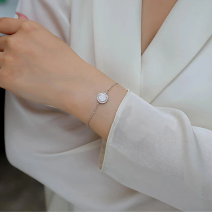 Moissanite Wealth Bracelet – Classic Meets Modern Shine