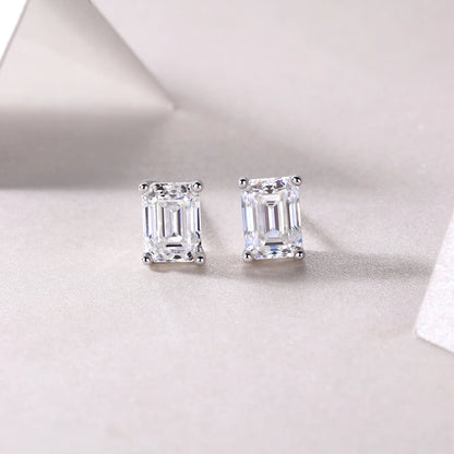 Moissanite Stud Earrings – Classic 4-Prong Sparkle
