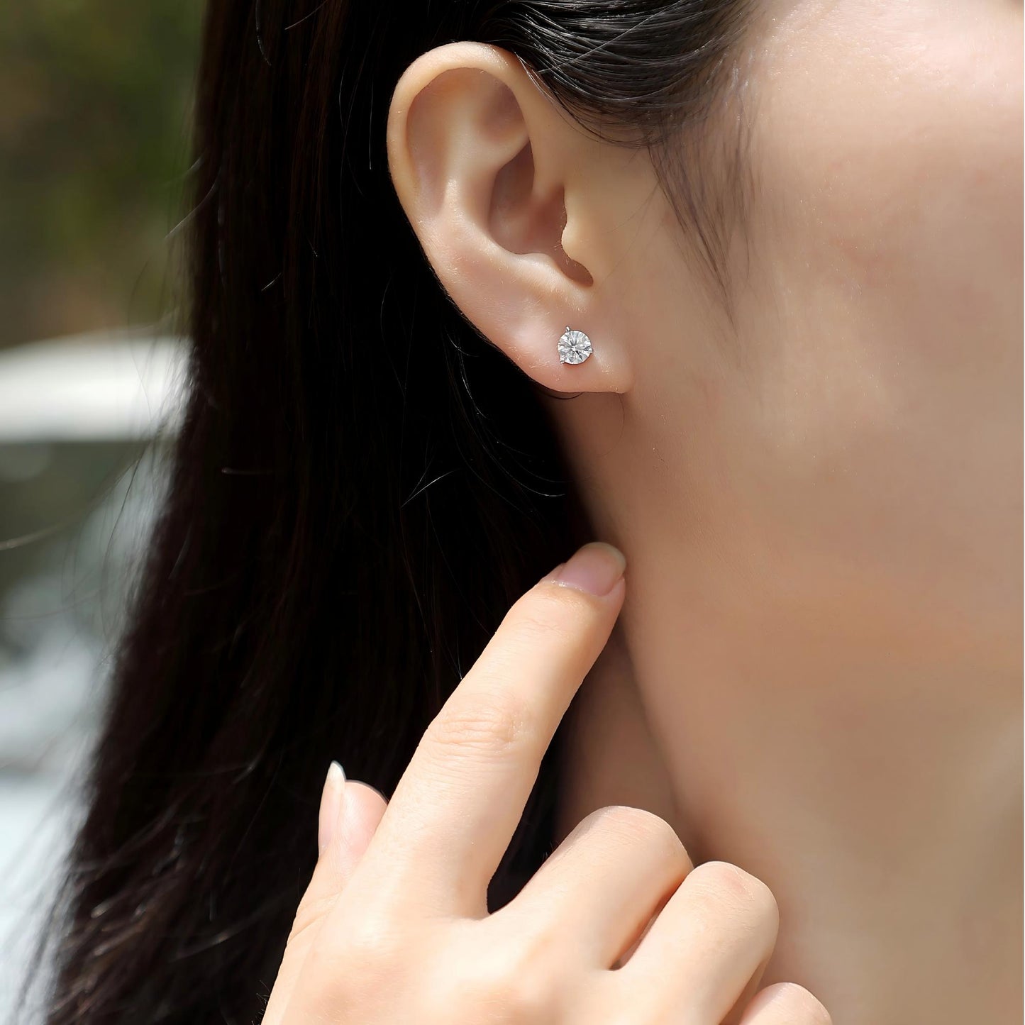 Moissanite Stud Earrings | Minimalist Sparkle for Everyday Elegance