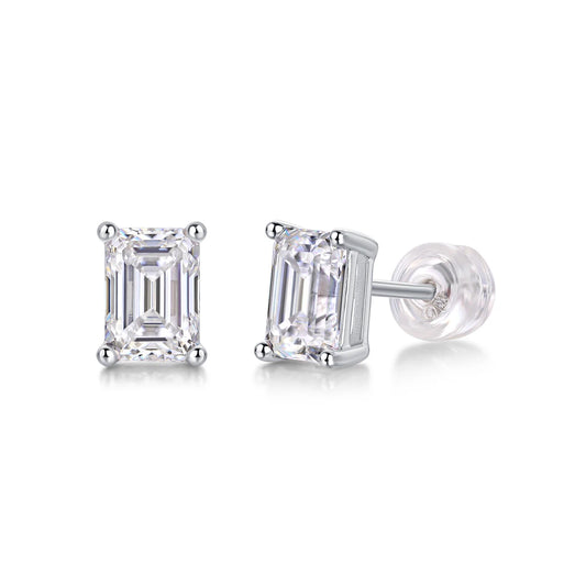 Moissanite Stud Earrings – Classic 4-Prong Sparkle