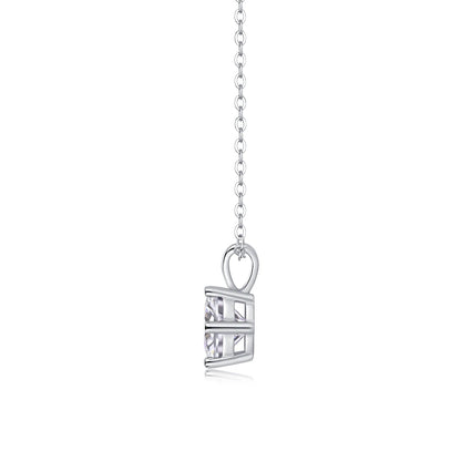 Romantic Moissanite Pendant – Elegant & Minimalist