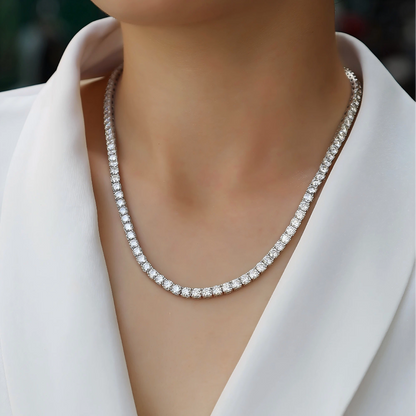 Moissanite Necklace "Endless Galaxy" – Elegant Sparkling Jewelry 0.1ct