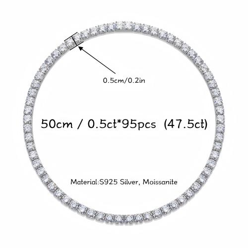 Moissanite Necklace "Endless Galaxy" – Elegant Sparkling Jewelry 0.5ct
