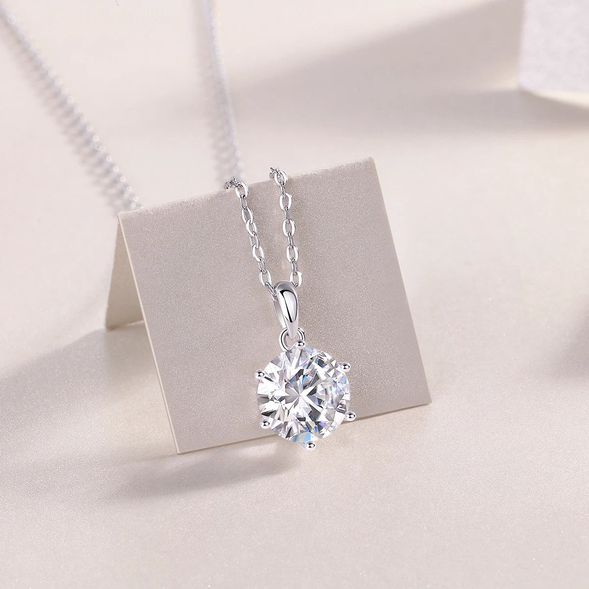 Dancing Breeze Moissanite Pendant – Classic Six-Prong Sparkle
