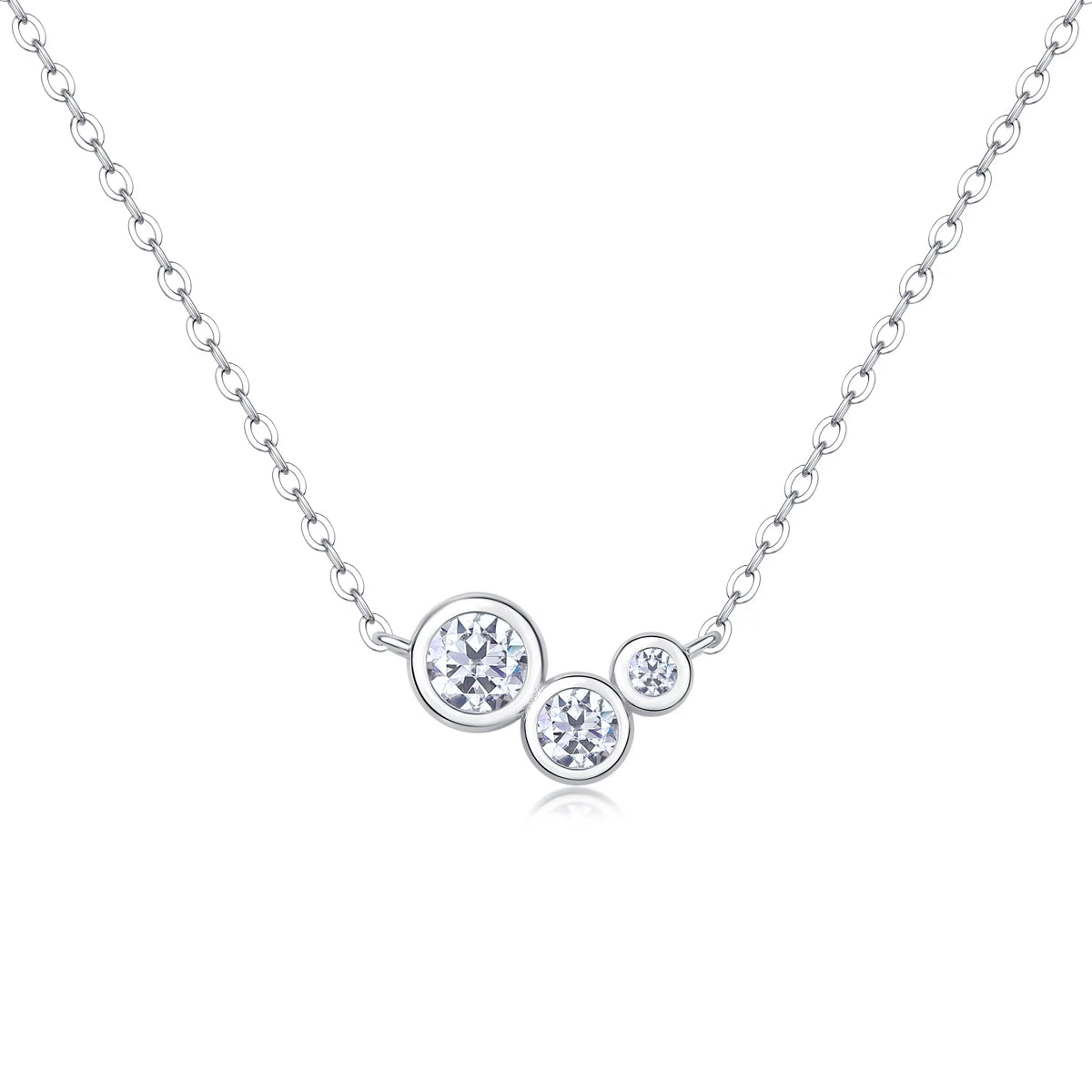 White Dew Moissanite Pendant – Elegant Minimalist Necklace