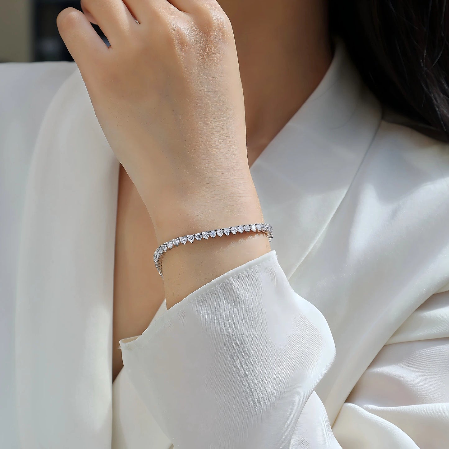 Elegant Moissanite Tennis Bracelet – Dazzling Design