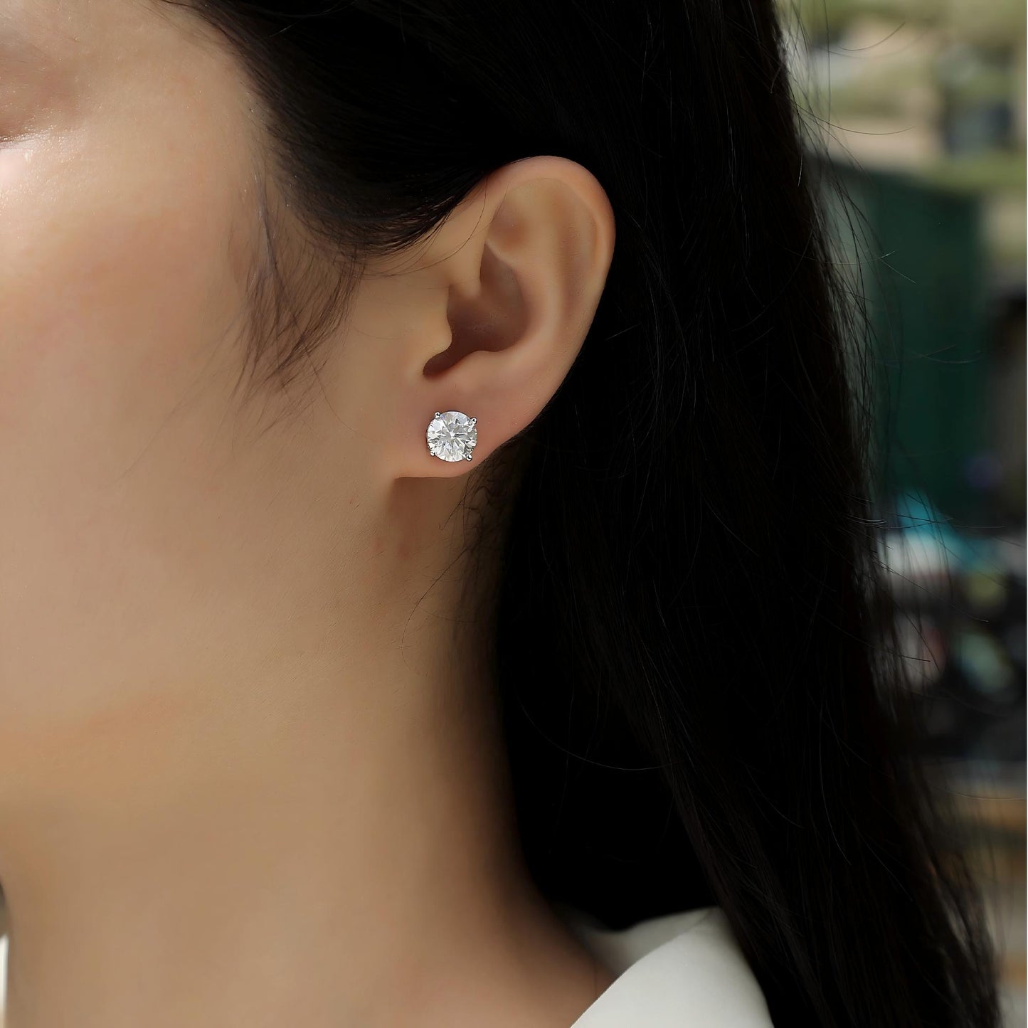 Pure Love Moissanite Stud Earrings – Dazzling Everyday Sparkle, Perfect for Romantic Moments