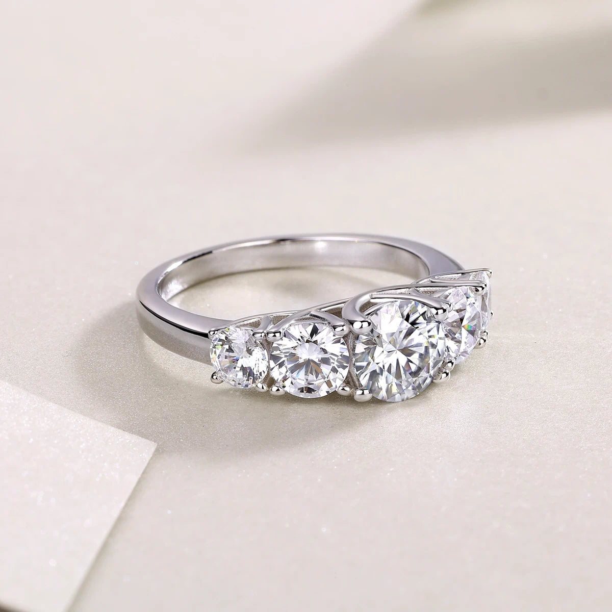 Strong Affection Moissanite Ring – A Sparkle that Speaks of Eternal Love