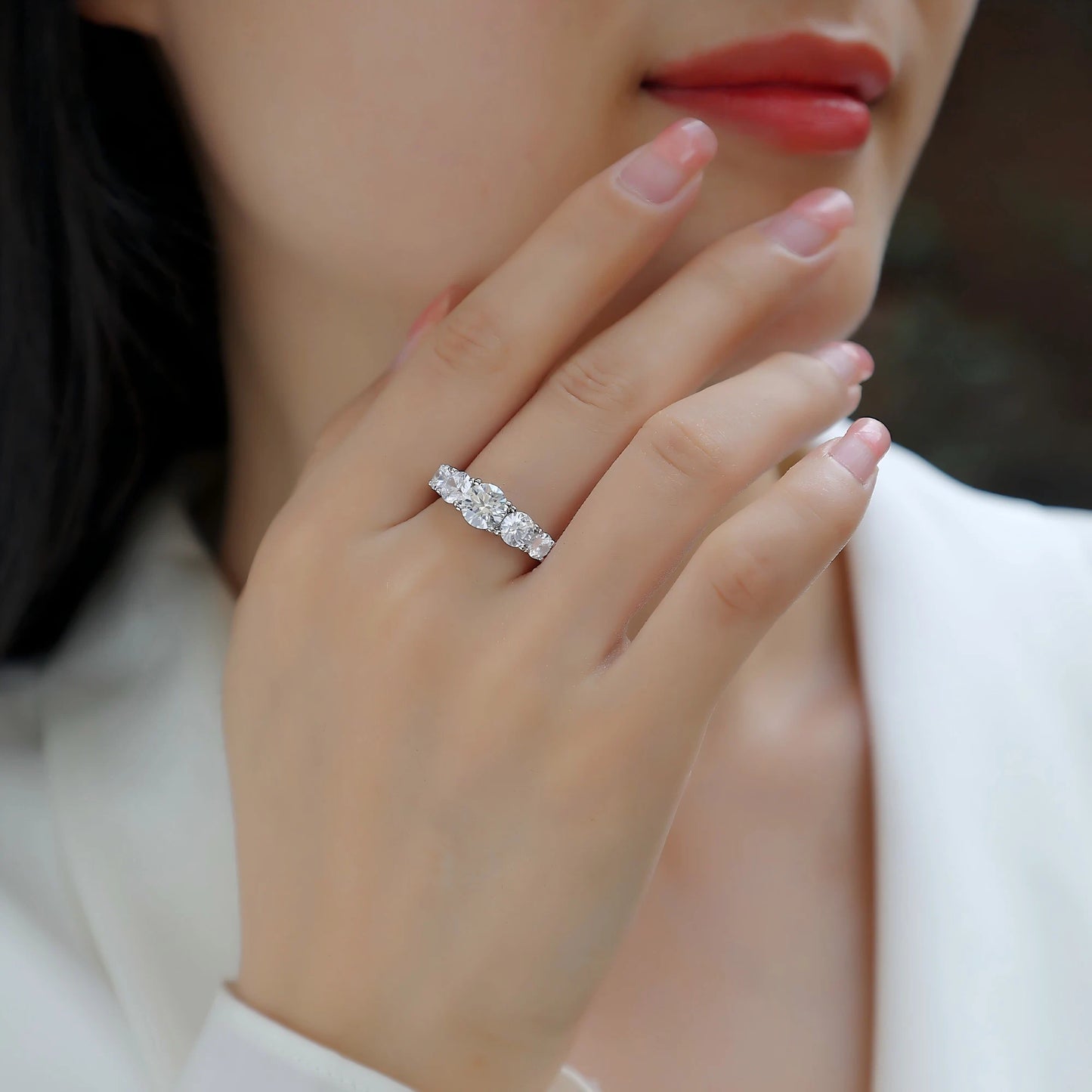 Strong Affection Moissanite Ring – A Sparkle that Speaks of Eternal Love
